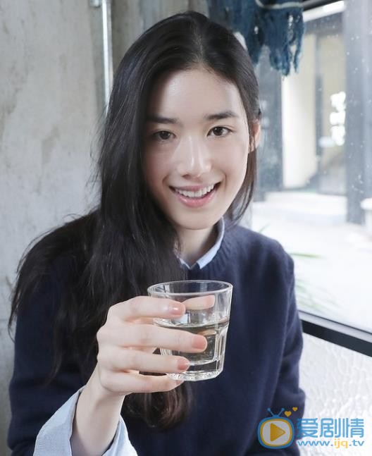 郑恩彩生活照 郑恩彩高清写真_郑恩彩高清剧照