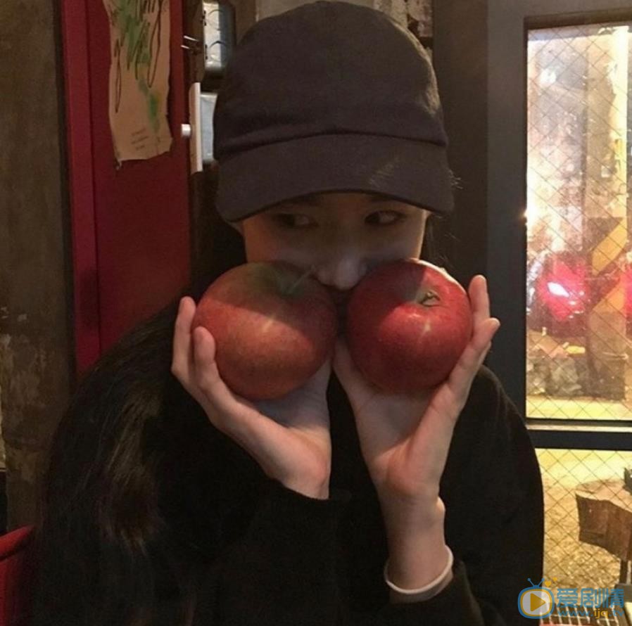 郑恩彩生活照 郑恩彩高清写真_郑恩彩高清剧照