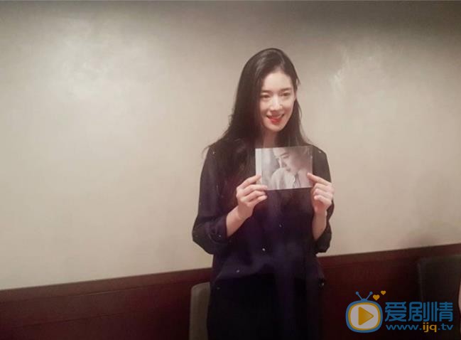郑恩彩生活照 郑恩彩高清写真_郑恩彩高清剧照