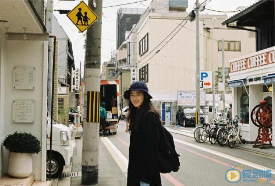 郑恩彩街拍照 郑恩彩高清写真_郑恩彩高清剧照