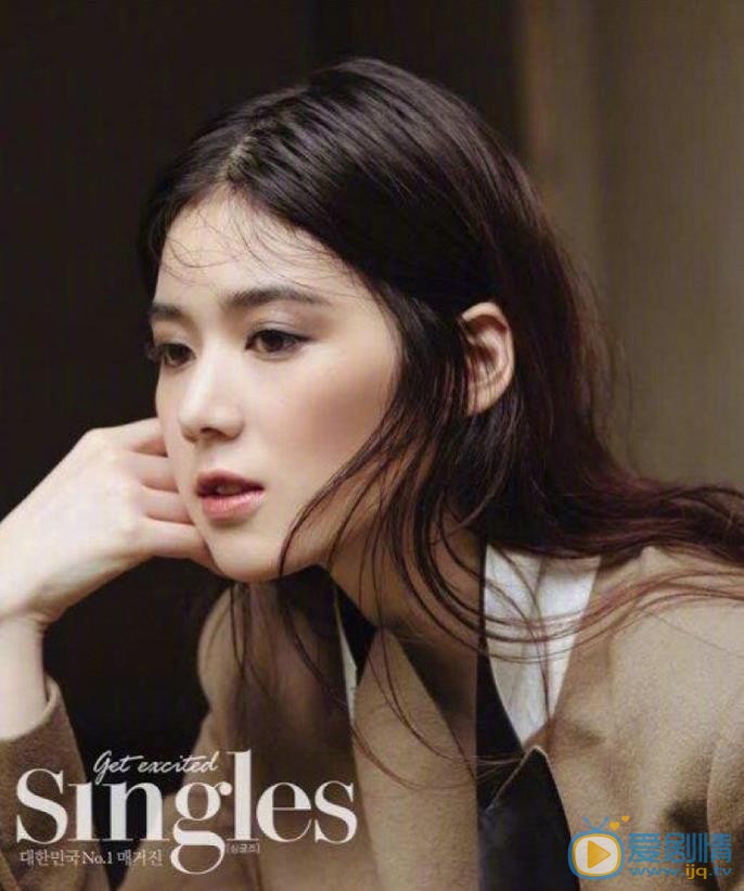 郑恩彩杂志画报合集 郑恩彩高清写真_郑恩彩高清剧照