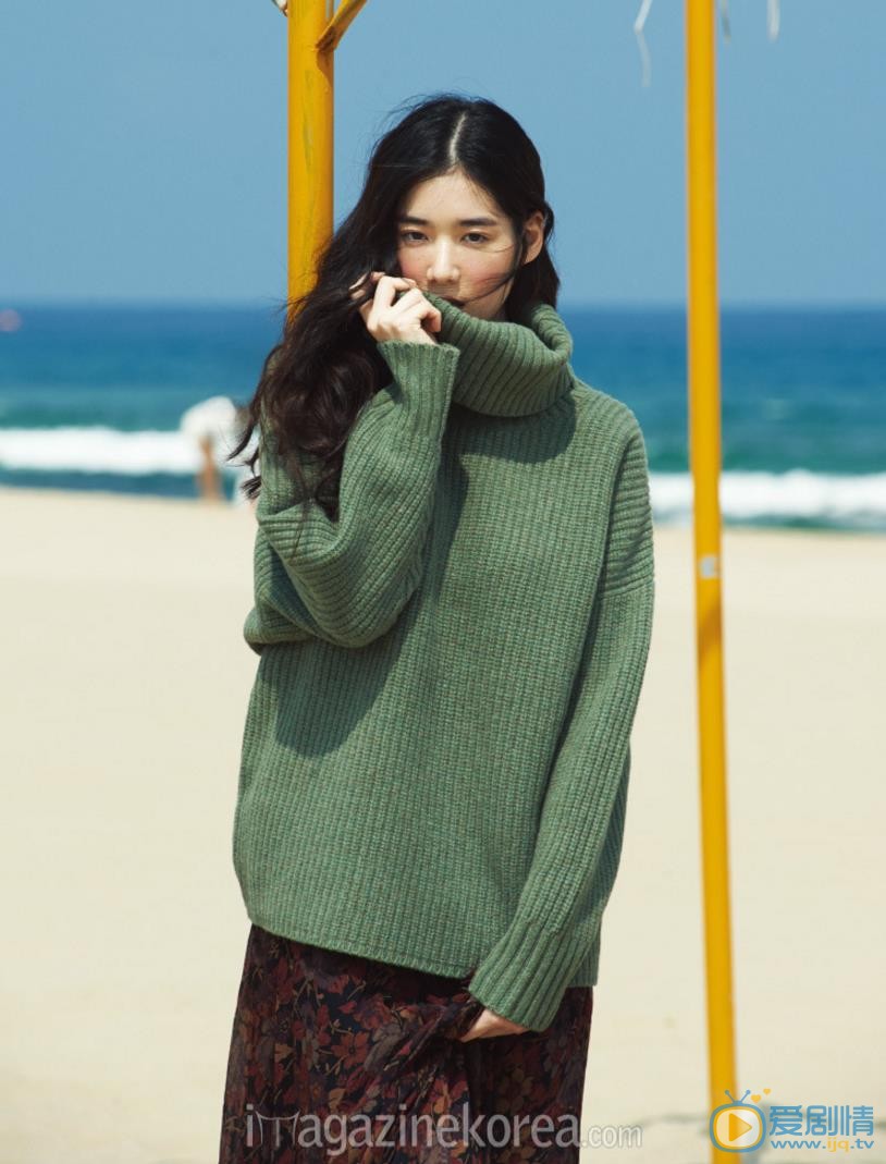 郑恩彩时尚芭莎合集 郑恩彩高清写真_郑恩彩高清剧照