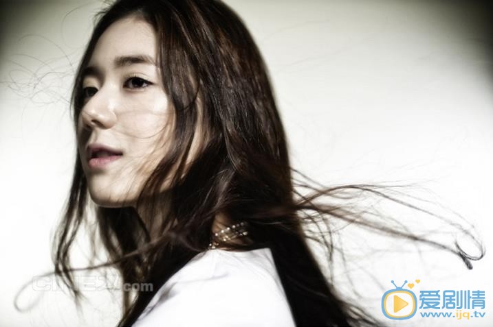 郑恩彩CINE2合集 郑恩彩高清写真_郑恩彩高清剧照