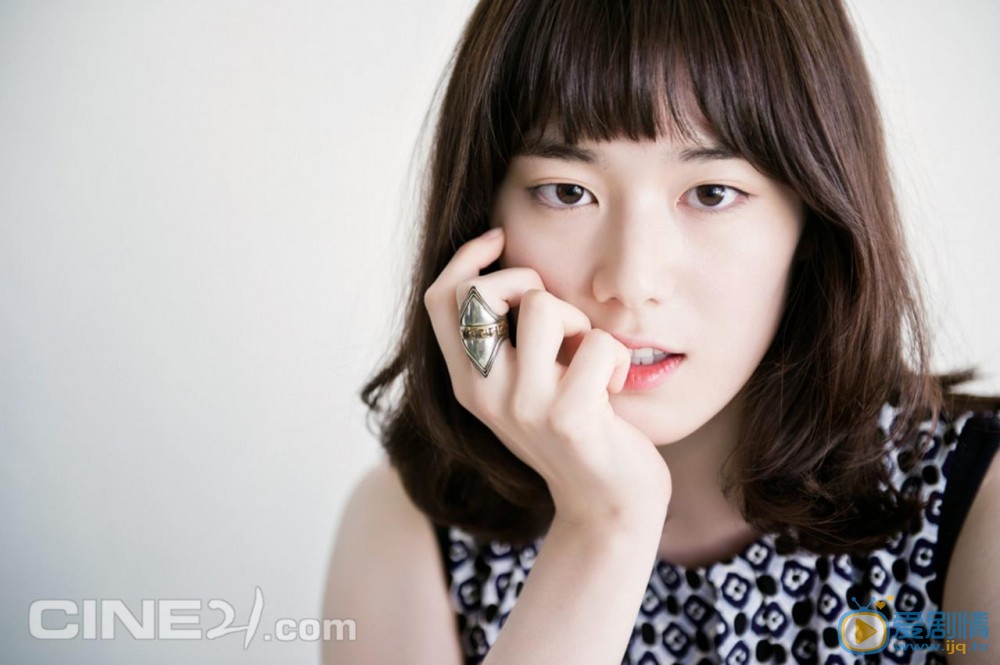 郑恩彩CINE2合集 郑恩彩高清写真_郑恩彩高清剧照
