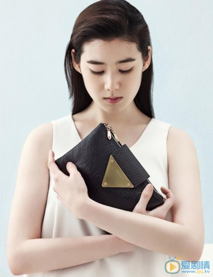 郑恩彩W KOREA & VINCIS合集 郑恩彩高清写真_郑恩彩高清剧照