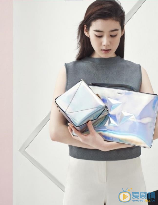郑恩彩W KOREA & VINCIS合集 郑恩彩高清写真_郑恩彩高清剧照
