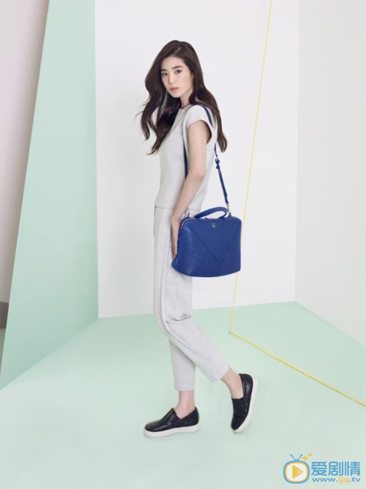 郑恩彩W KOREA & VINCIS合集 郑恩彩高清写真_郑恩彩高清剧照