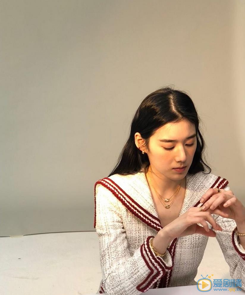 郑恩彩商业合作 郑恩彩高清写真_郑恩彩高清剧照