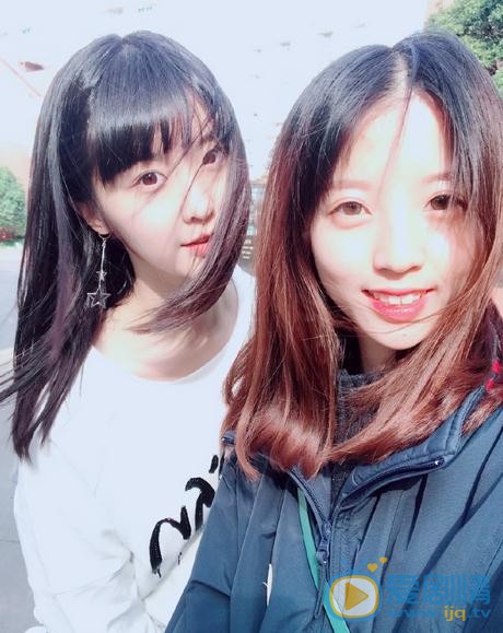 林昕宜与人合照 林昕宜高清写真_林昕宜高清剧照