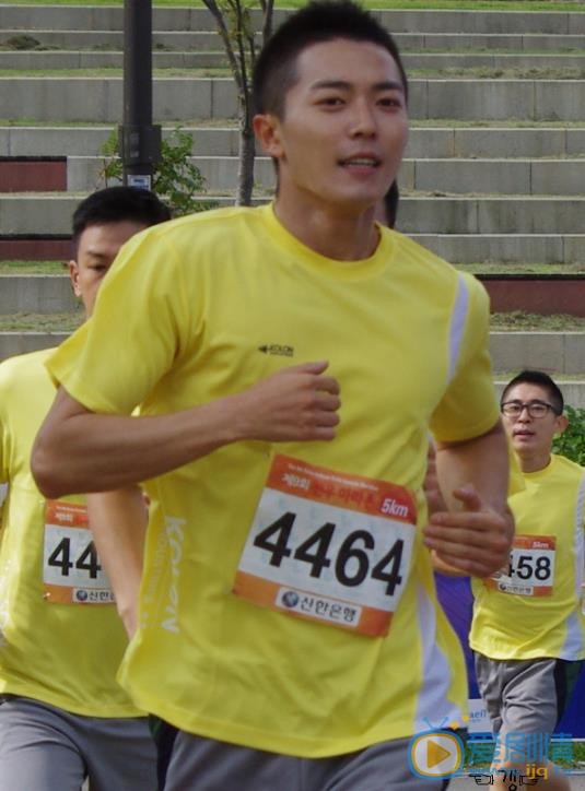 金材昱参军入伍照 金材昱高清写真_金材昱高清剧照