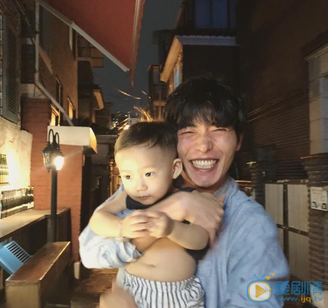 金材昱生活照 金材昱高清写真_金材昱高清剧照