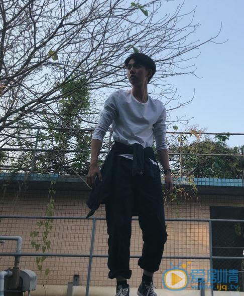 张耀生活照 张耀高清写真_张耀高清剧照
