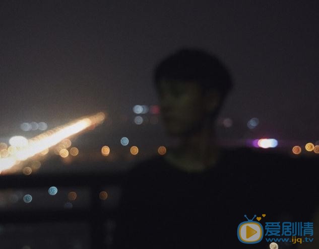 张耀夜色写真 张耀高清写真_张耀高清剧照