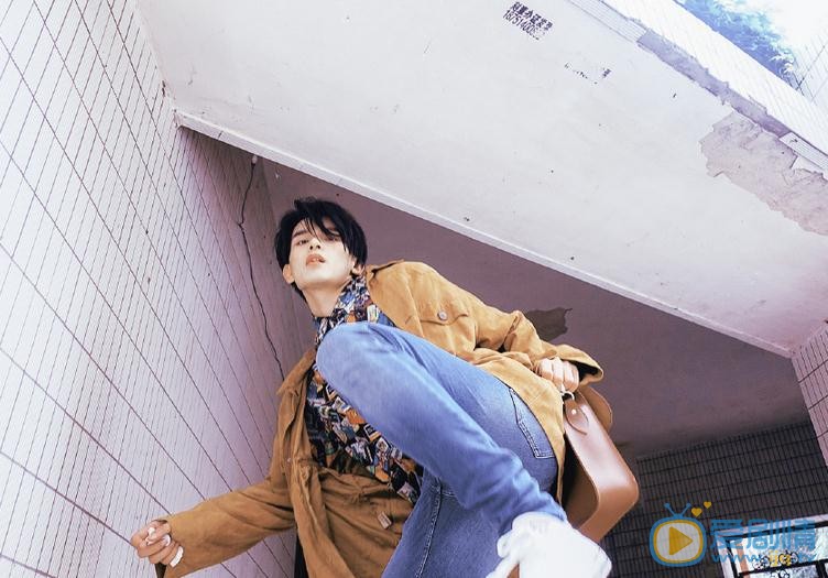 姚弛街拍写真 姚弛高清写真_姚弛高清剧照