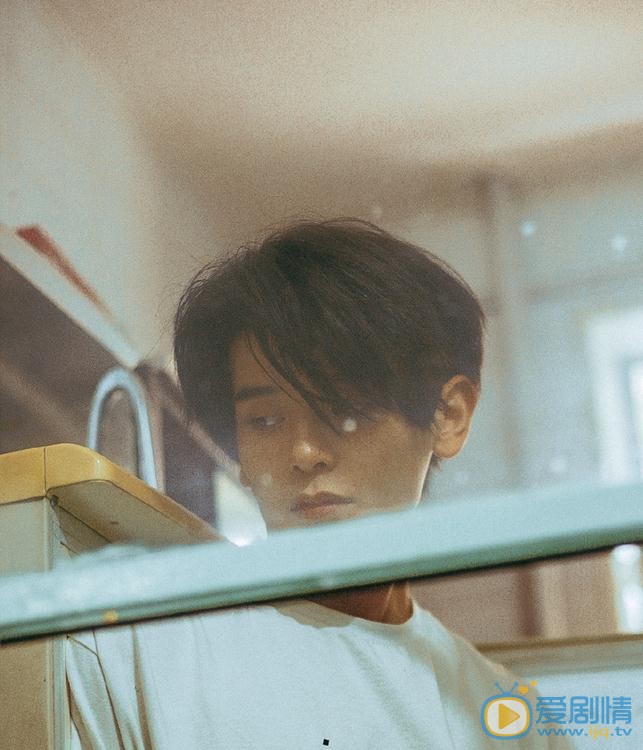 姚弛街拍写真 姚弛高清写真_姚弛高清剧照