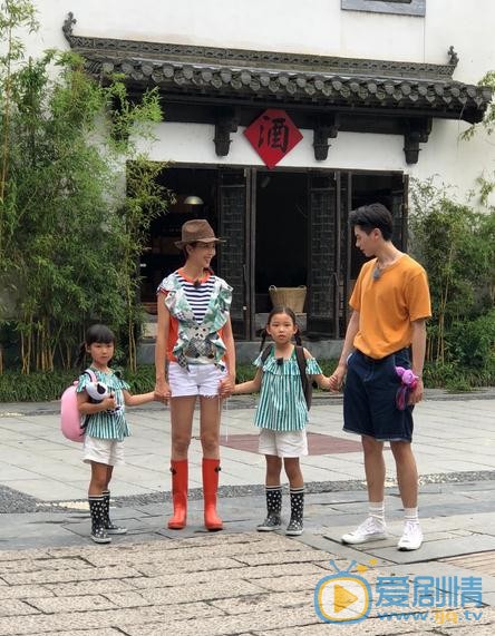 姚弛《不可思议的妈妈》节目照 姚弛高清写真_姚弛高清剧照