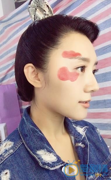 房程程片场照 房程程高清写真_房程程高清剧照