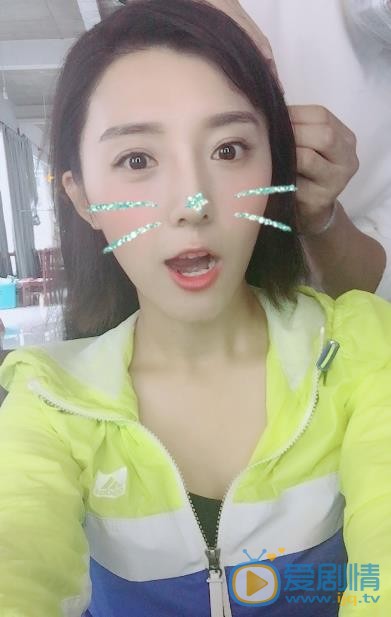 房程程生活照 房程程高清写真_房程程高清剧照