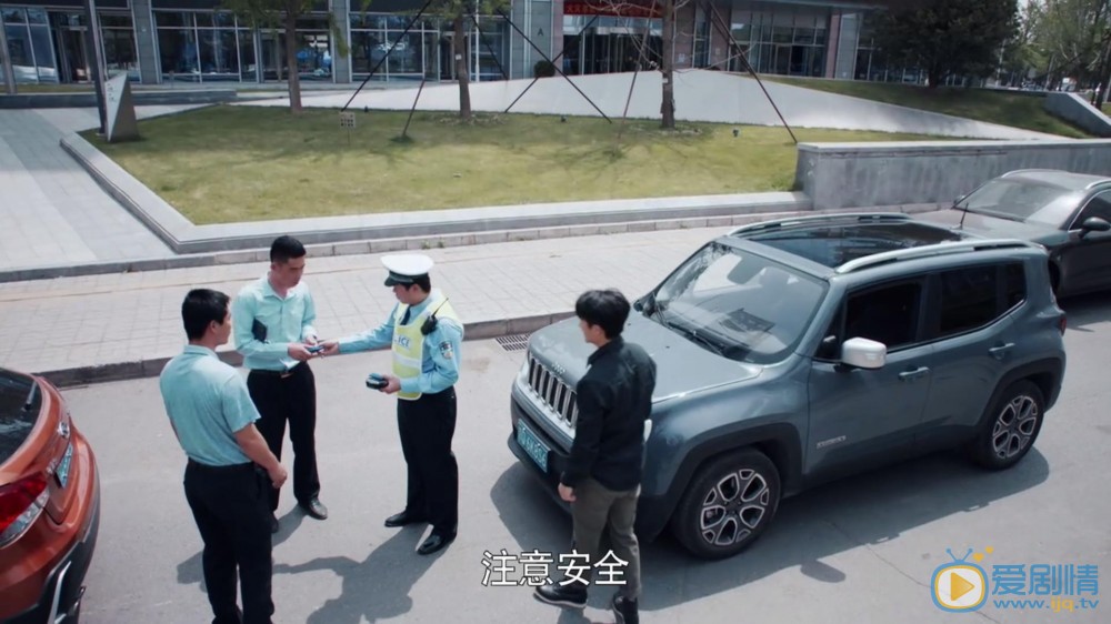 创业时代黄轩开的什么车？黄轩饰演的郭鑫年开的什么车？郭鑫年开的车多少钱？