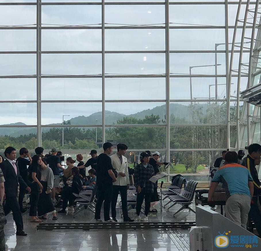 李民基剧场照 李民基高清写真_李民基高清剧照