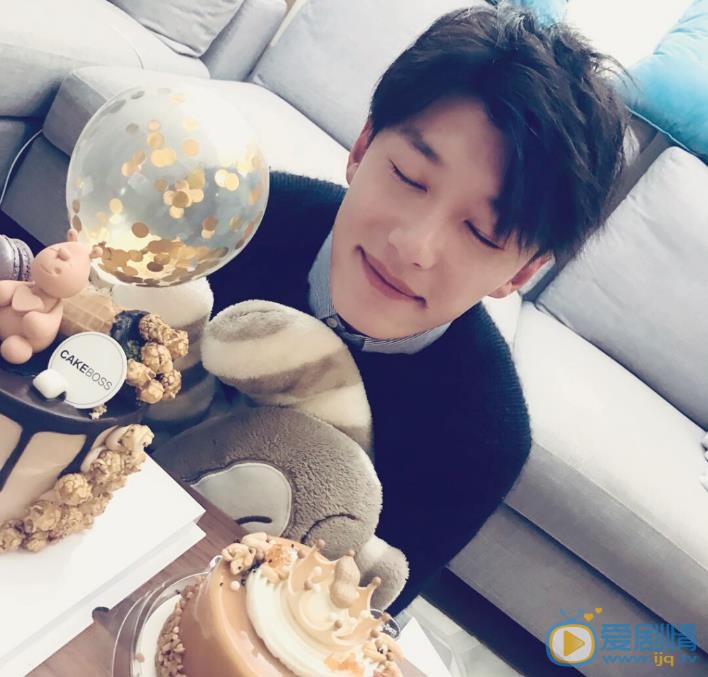 创业时代金城是谁饰演的？金城饰演者代旭个人资料、写真及生活照欣赏