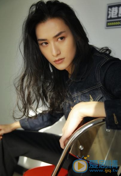 胡潇灵长发写真 胡潇灵高清写真_胡潇灵高清剧照
