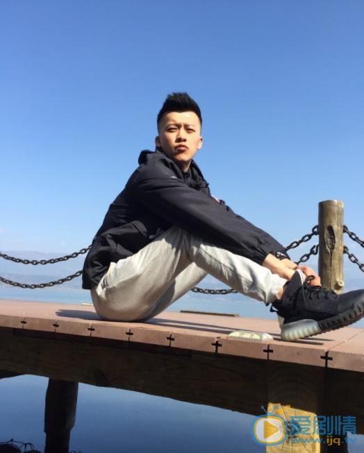 李九霄游客照 李九霄高清写真_李九霄高清剧照