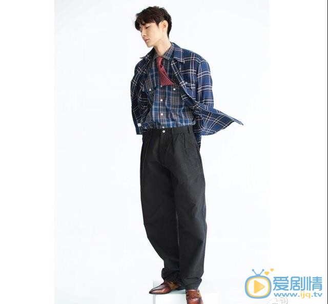 李昕亮帅气写真 李昕亮高清写真_李昕亮高清剧照