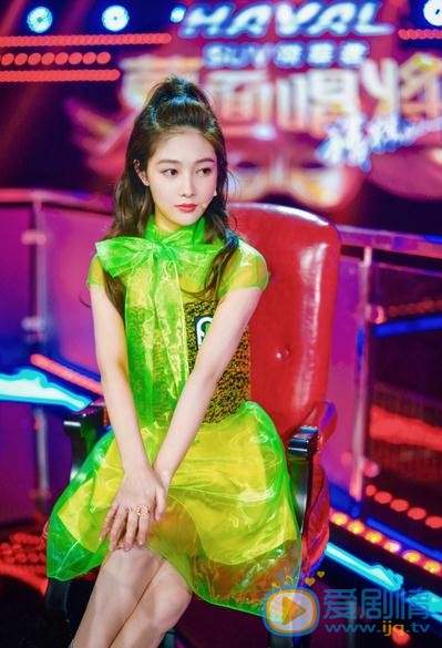 陈烁《蒙面唱将》主持照 陈烁高清写真_陈烁高清剧照