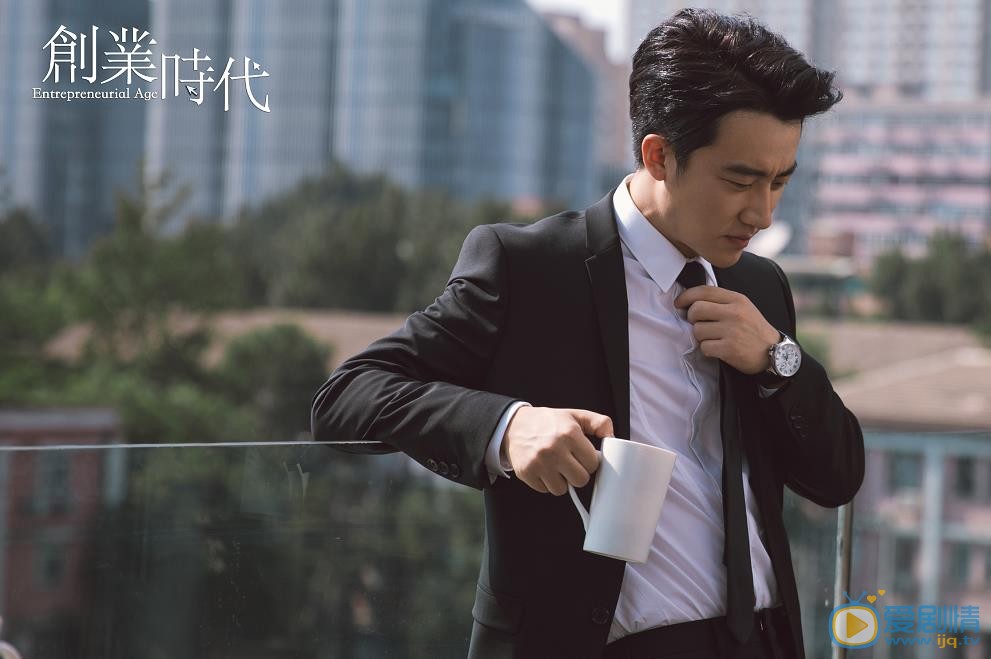 创业时代彭学武决定将洛菲斯的魔晶股份卖给了谁？彭学武最后将魔晶股份卖出去了吗？