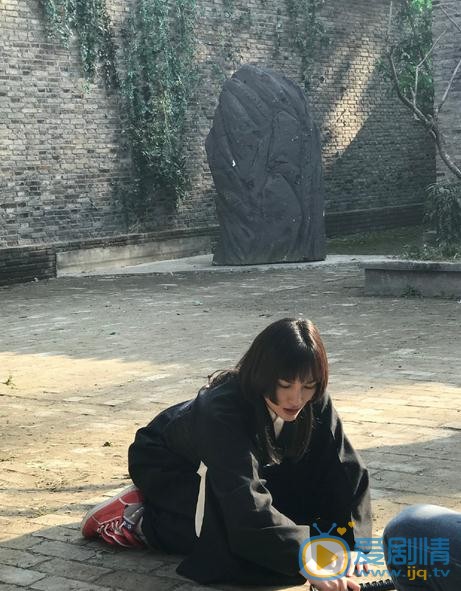 江佳桐片场照 江佳桐高清写真_江佳桐高清剧照