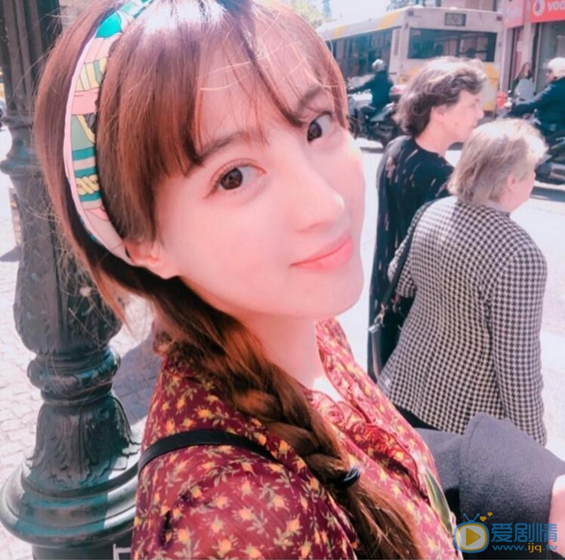 郑惠成自拍照 郑惠成高清写真_郑惠成高清剧照