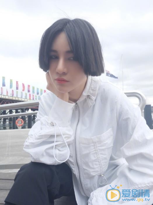 尚雯婕游客写真 尚雯婕高清写真_尚雯婕高清剧照