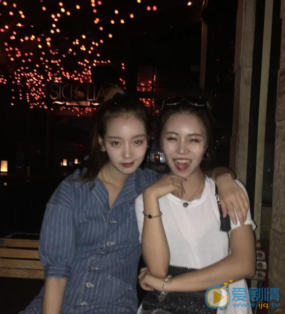 麦童与人合照 麦童高清写真_麦童高清剧照
