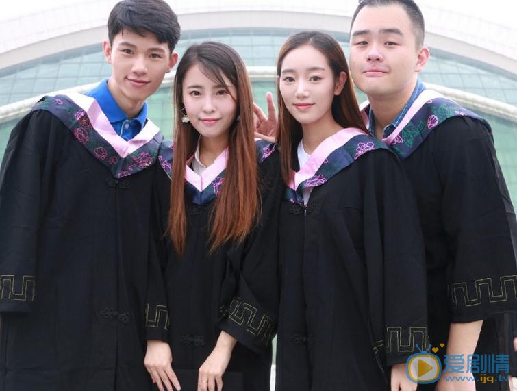 麦童毕业照 麦童高清写真_麦童高清剧照