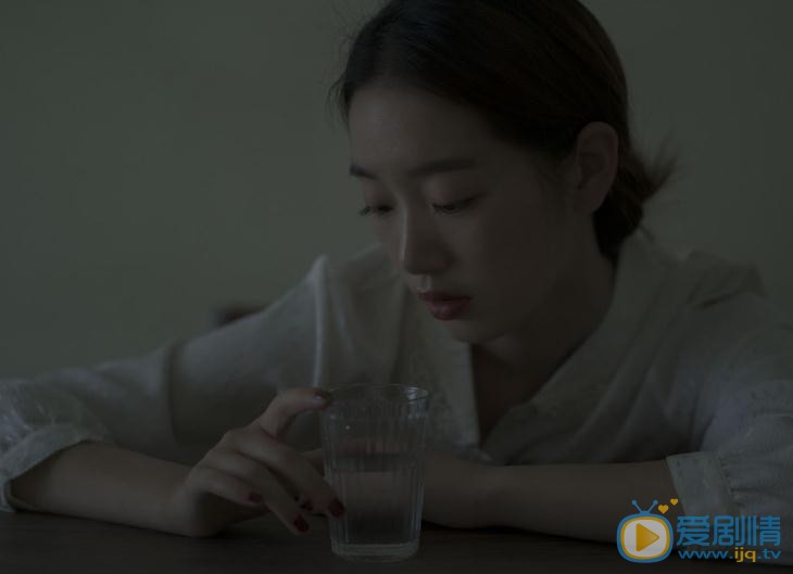 麦童黑白写真 麦童高清写真_麦童高清剧照
