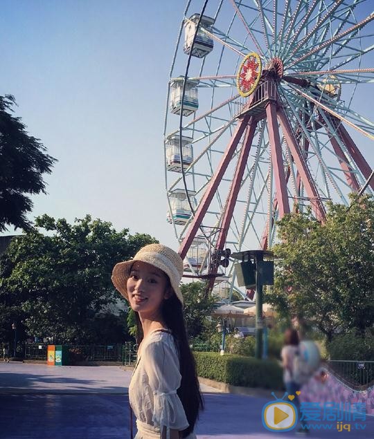 麦童旅游照 麦童高清写真_麦童高清剧照
