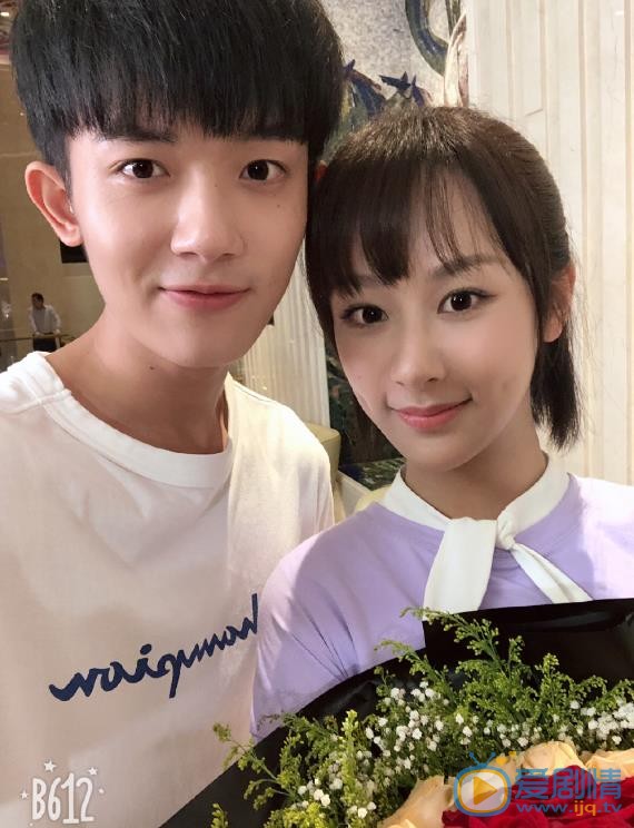 李明德明星合照 李明德高清写真_李明德高清剧照