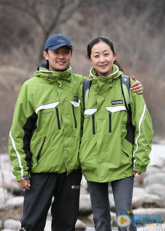陈瑾户外旅行照 陈瑾高清写真_陈瑾高清剧照