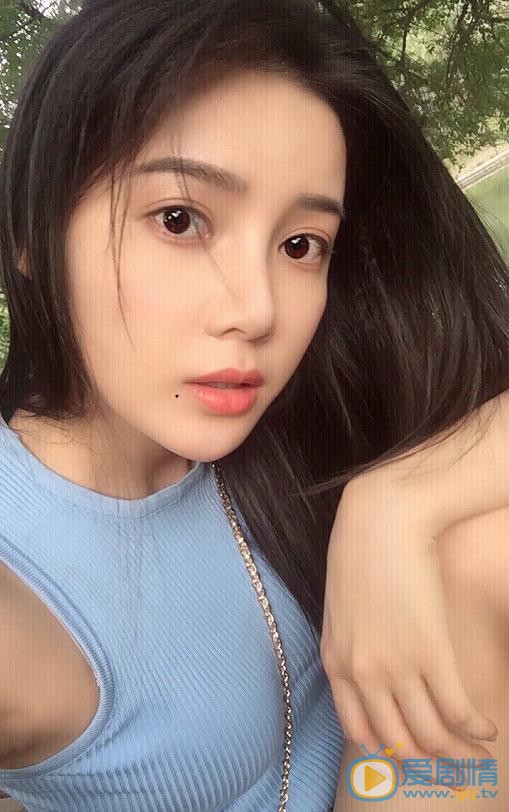 刘凌菱自拍照 刘凌菱高清写真_刘凌菱高清剧照