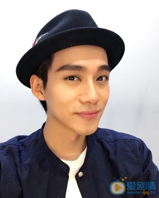 李唯枫自拍照 李唯枫高清写真_李唯枫高清剧照