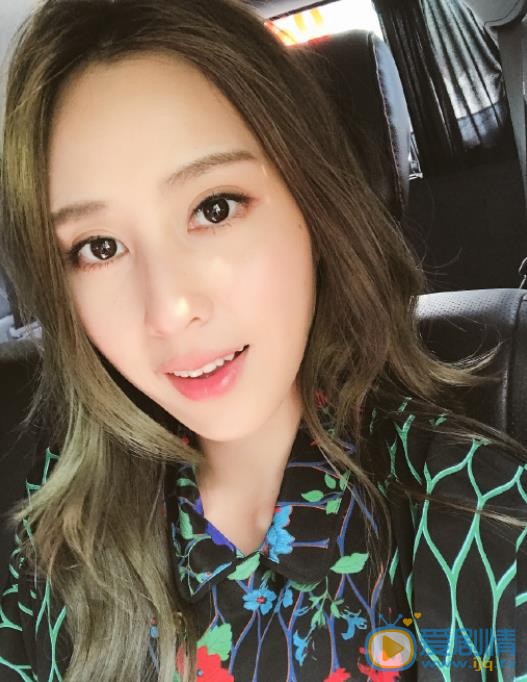 房思瑜自拍照 房思瑜高清写真_房思瑜高清剧照