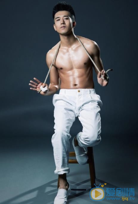 火王之破晓之战帝昀是谁演的？帝昀扮演者孙绍龙个人资料、写真及生活照欣赏