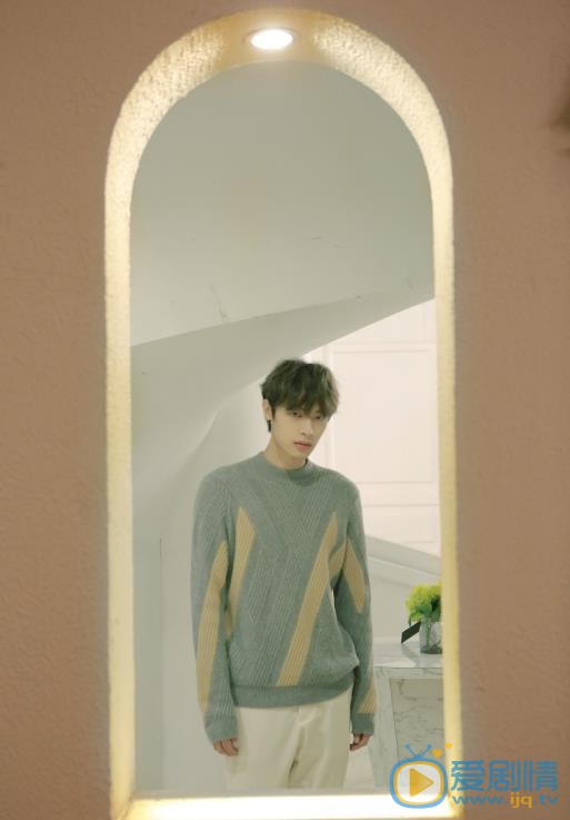 木子洋街拍写真 木子洋高清写真_木子洋高清剧照