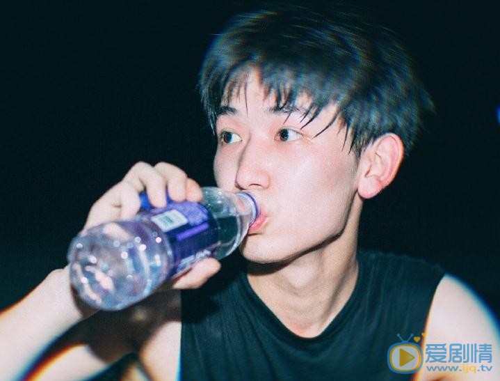 郭丞生活照 郭丞高清写真_郭丞高清剧照