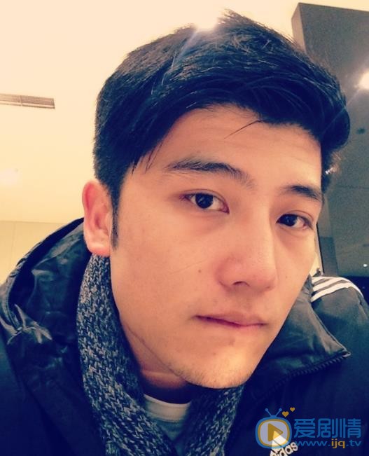 张耀宇自拍照 张耀宇高清写真_张耀宇高清剧照