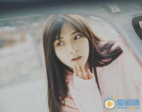 火王之破晓之战裴珞倾是谁演的？裴珞倾扮演者柏安个人资料、写真及生活照欣赏