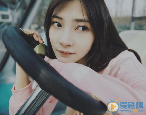 火王之破晓之战裴珞倾是谁演的？裴珞倾扮演者柏安个人资料、写真及生活照欣赏