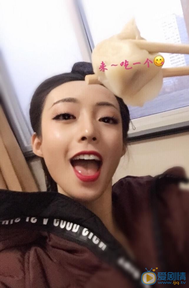 郝文婷自拍照 郝文婷高清写真_郝文婷高清剧照