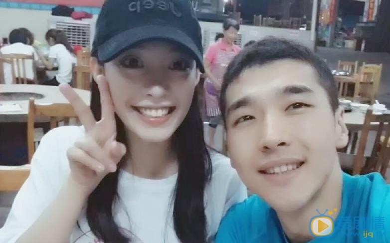 郝文婷与人合照 郝文婷高清写真_郝文婷高清剧照